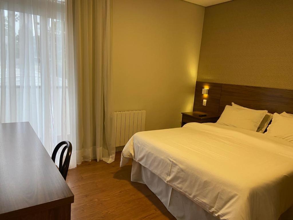 Hotel Chateau Campos do Jordao Luaran gambar