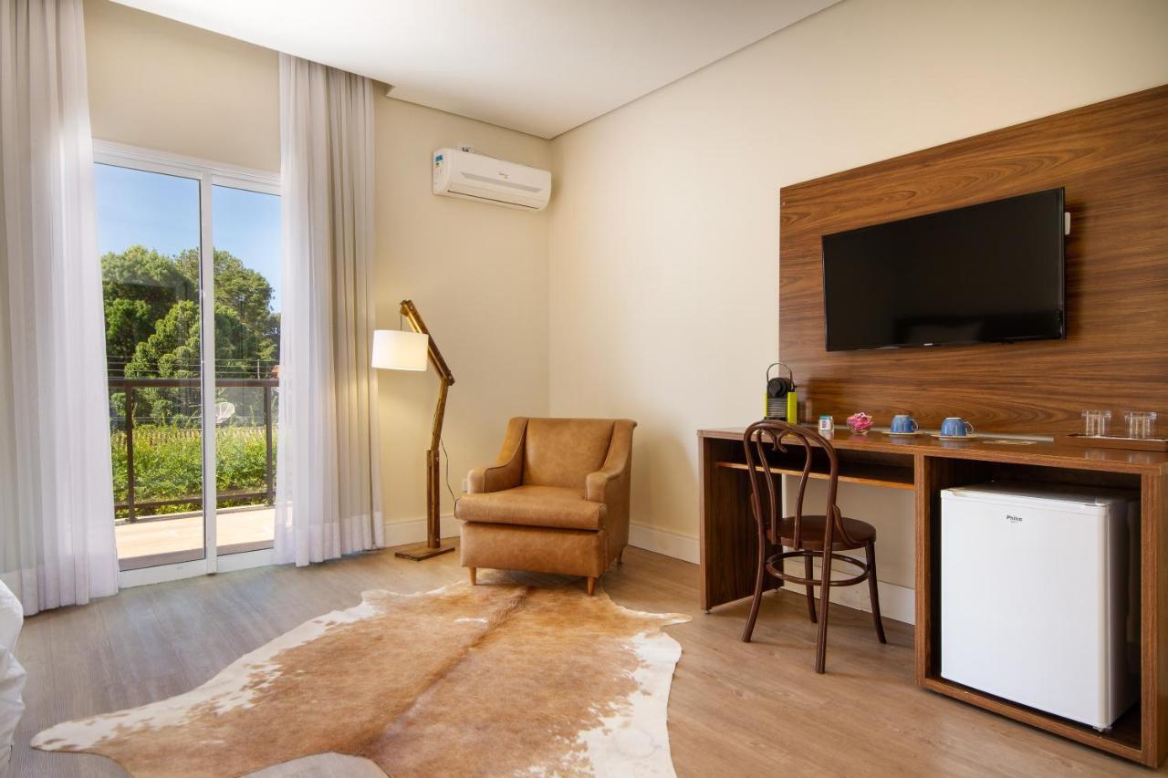 Hotel Chateau Campos do Jordao Luaran gambar