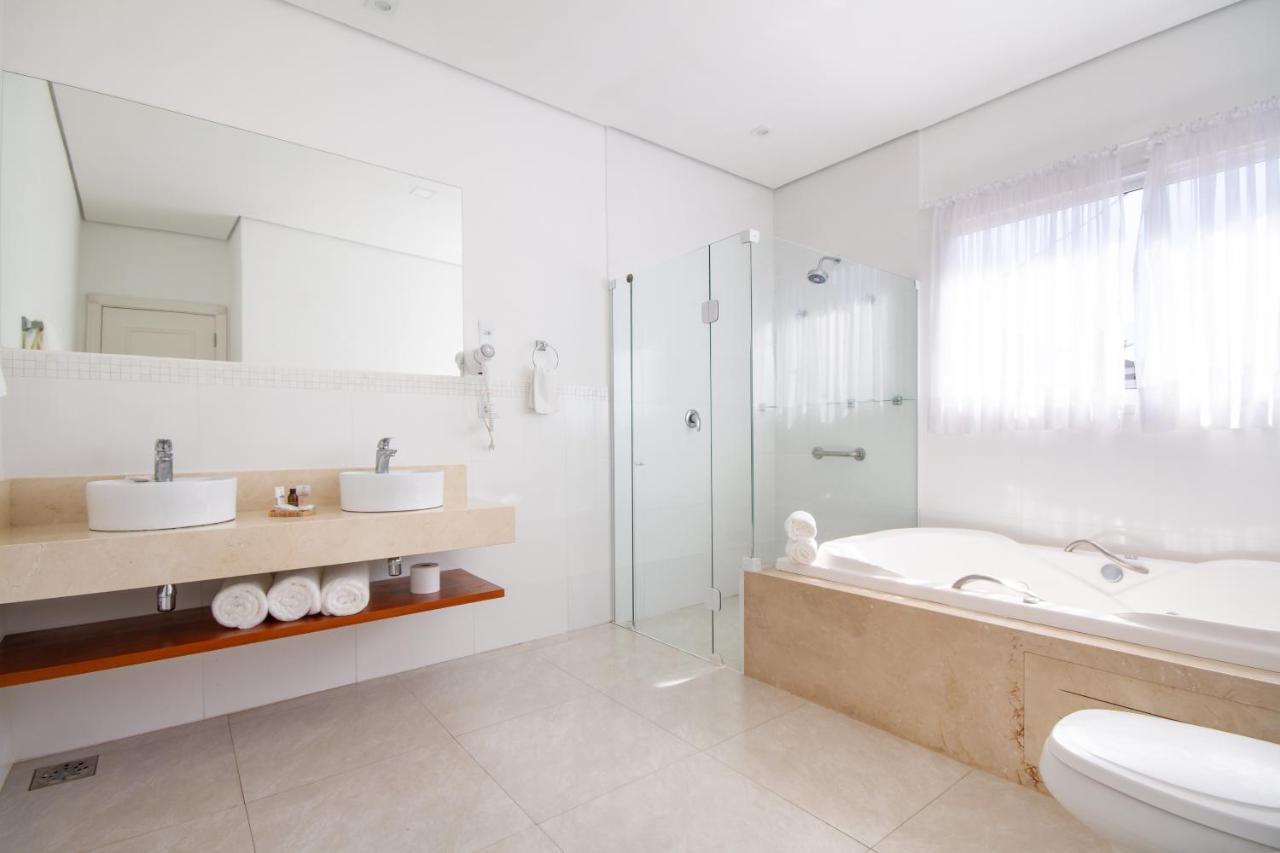 Hotel Chateau Campos do Jordao Luaran gambar