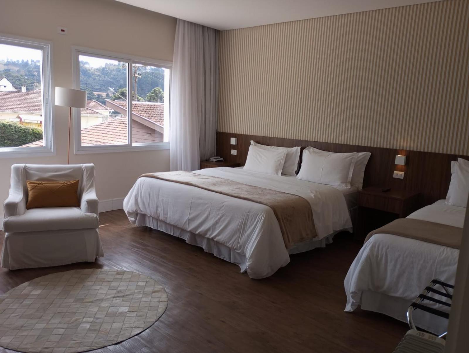 Hotel Chateau Campos do Jordao Luaran gambar