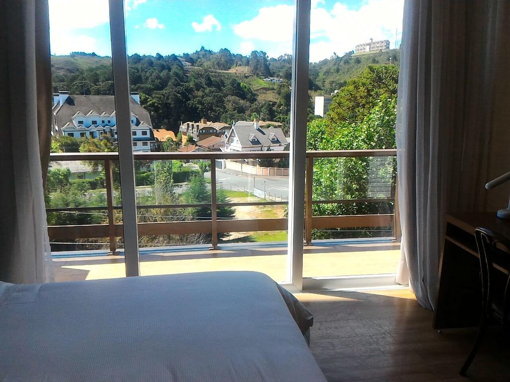 Hotel Chateau Campos do Jordao Luaran gambar