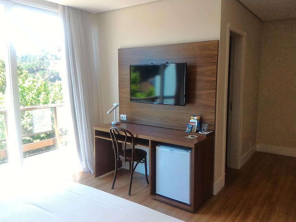 Hotel Chateau Campos do Jordao Luaran gambar