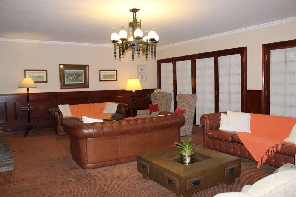 Hotel Chateau Campos do Jordao Luaran gambar